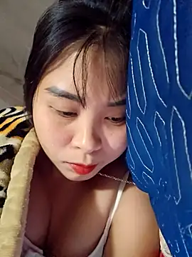 Squirrel-Pear online show from 5, 12, 2025