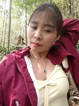 Squirrel-Pear online show from 12, 1, 2026