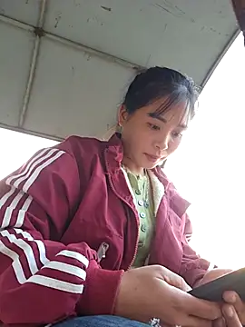 Squirrel-Pear online show from 24, 11, 2025