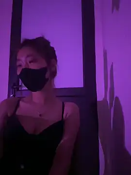 Snapshot of Bong-g chatting on 16, 3, 2026 Bong-g online show from 16, 3, 2026