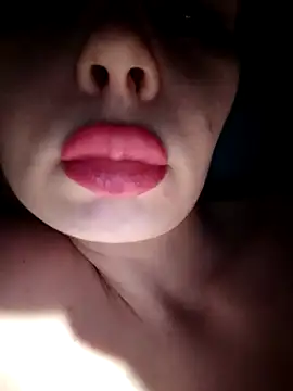 Loveyoudearxq online show from 16, 11, 2025