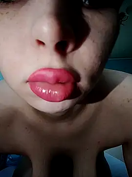 Loveyoudearxq online show from 12, 11, 2025