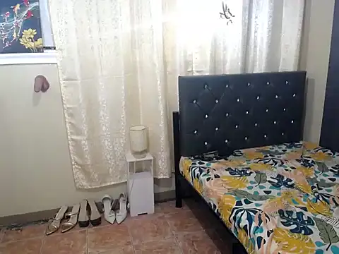 Snapshot of SeductiveAki69xxx chatting on 27, 11, 2025 SeductiveAki69xxx online show from 27, 11, 2025