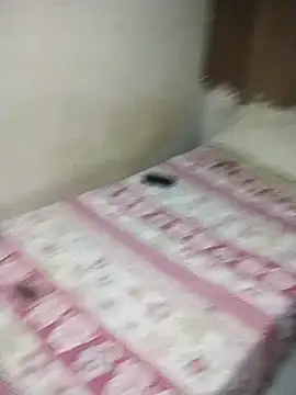 Casal em chamas online show from 14, 1, 2026