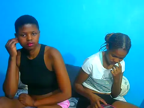 SexySlender  online show from 28, 11, 2025