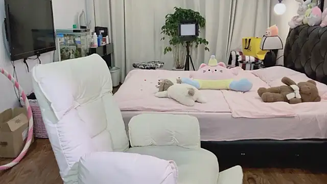 Onecutelittle online show from 14, 6, 2026