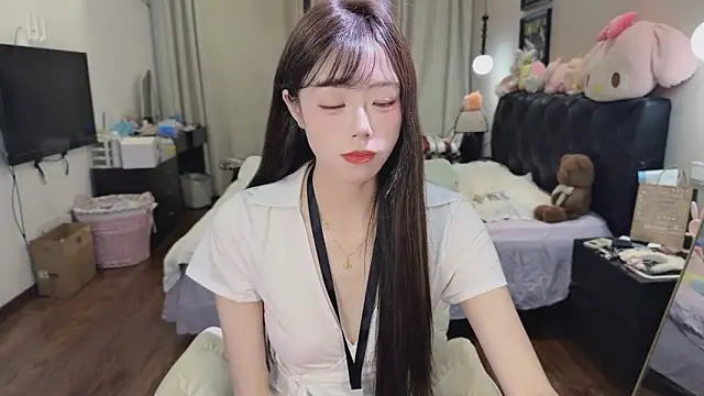 Onecutelittle online show from 29, 5, 2026