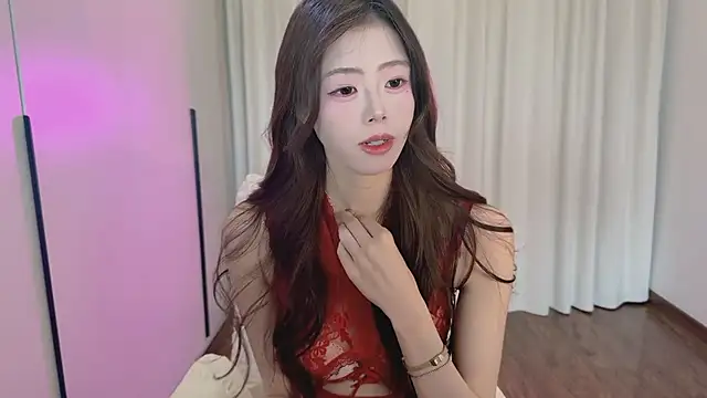 Onecutelittle online show from 3, 5, 2026