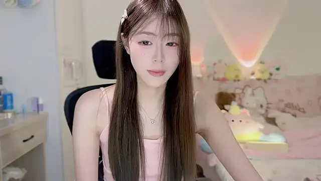 Onecutelittle online show from 6, 11, 2025