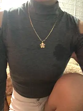 Kylie beem online show from 6, 11, 2025