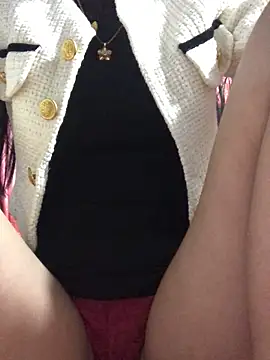 Kylie beem online show from 3, 11, 2025