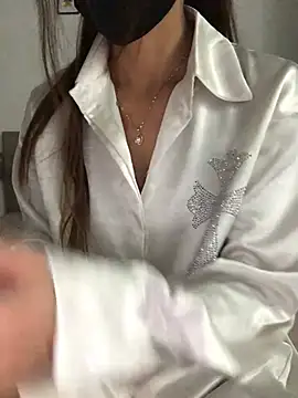Kylie beem online show from 30, 6, 2026