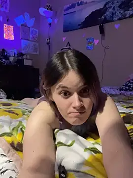 Snapshot of chocolatestrawberrydips chatting on 1, 2, 2026 chocolatestrawberrydips online show from 1, 2, 2026