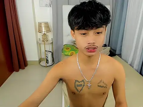 hardcocktwink online show from 12, 11, 2025