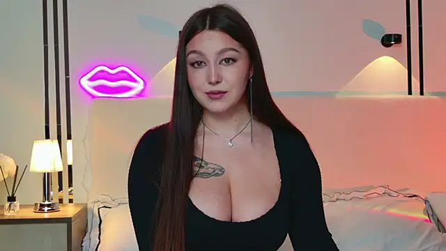  Tessa May  online show from 9, 11, 2025