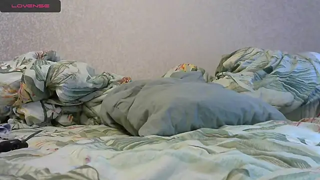 Very-sweet online show from 6, 11, 2025