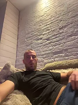 Rotteei1 online show from 19, 12, 2025