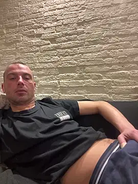 Rotteei1 online show from 23, 2, 2026