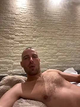 Rotteei1 online show from 9, 11, 2025