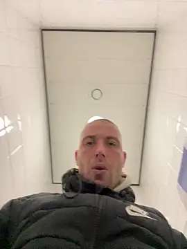 Rotteei1 online show from 7, 1, 2026