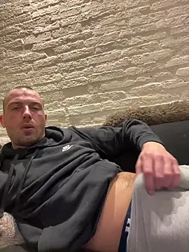 Rotteei1 online show from 6, 2, 2026