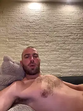 Rotteei1 online show from 2, 11, 2025