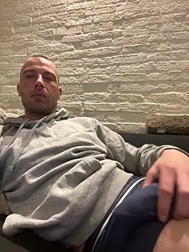 Rotteei1 online show from 11, 3, 2026