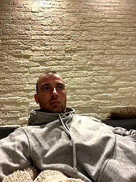 Rotteei1 online show from 27, 11, 2025