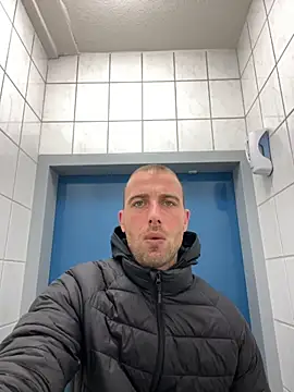 Rotteei1 online show from 28, 11, 2025