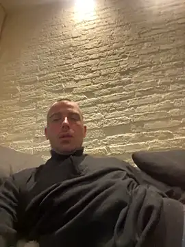 Rotteei1 online show from 11, 6, 2026