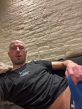 Rotteei1 online show from 3, 3, 2026