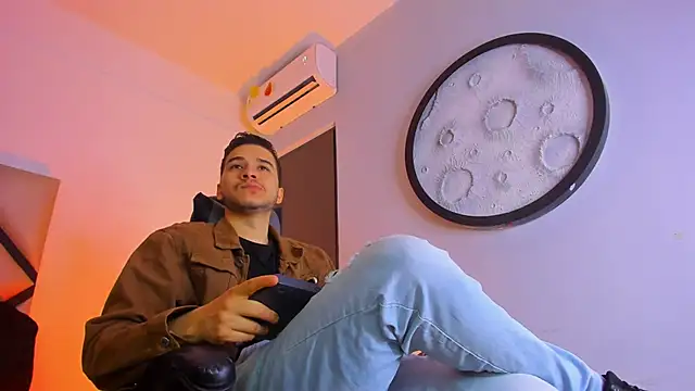 mike 257 online show from 12, 1, 2026