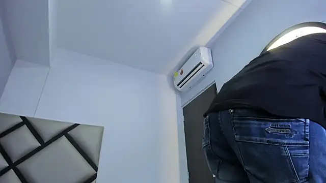 mike 257 online show from 16, 1, 2026