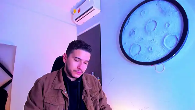 Snapshot of mike_257 chatting on 12, 2, 2026 mike 257 online show from 12, 2, 2026