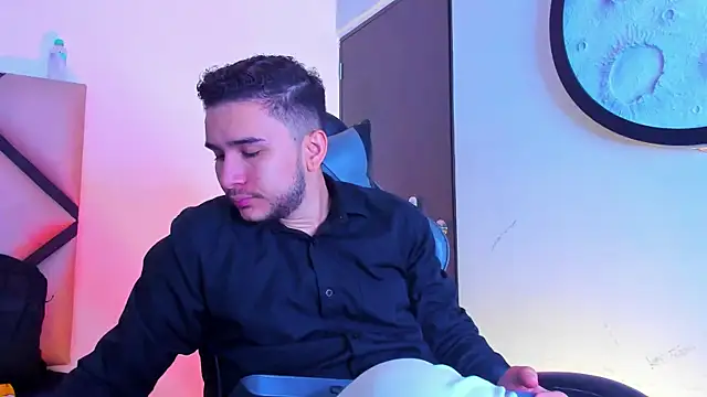 Snapshot of mike_257 chatting on 26, 2, 2026 mike 257 online show from 26, 2, 2026