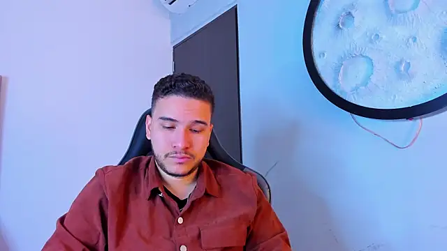 mike 257 online show from 15, 7, 2026