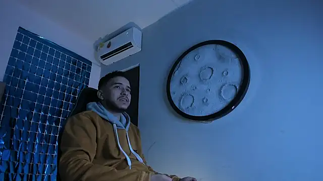 Snapshot of mike_257 chatting on 28, 2, 2026 mike 257 online show from 28, 2, 2026