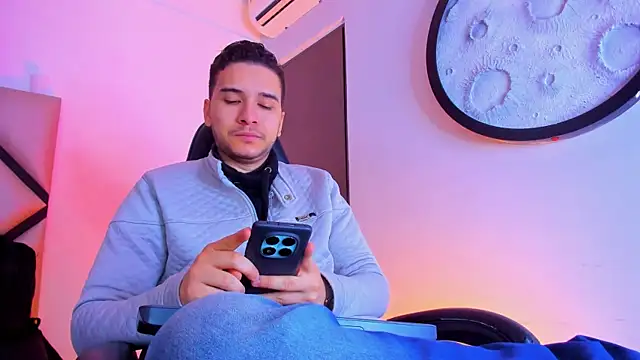 mike 257 online show from 9, 1, 2026