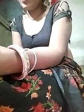 Hot cauple indian online show from 13, 3, 2026