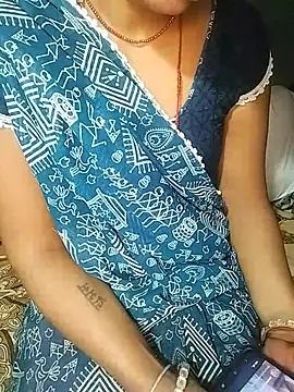 Hot cauple indian online show from 13, 7, 2026