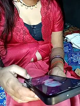 Hot cauple indian online show from 15, 5, 2026