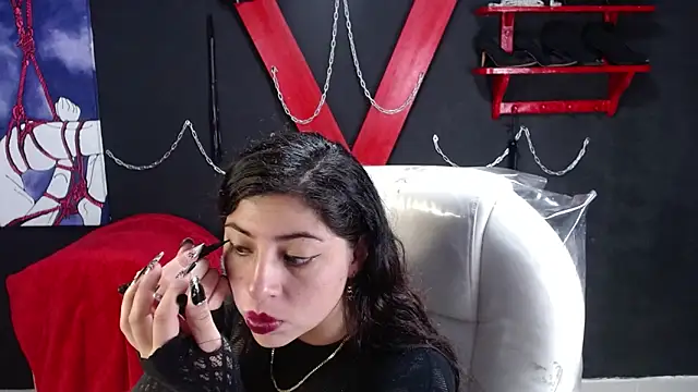 Aishaahot online show from 7, 11, 2025