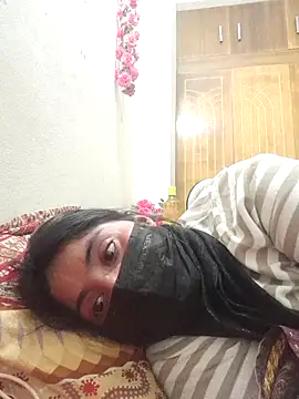 Hot Angle online show from 17, 11, 2025