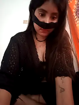 Hot Angle online show from 30, 4, 2026