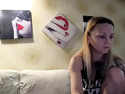 Snapshot of alythea chatting on 4, 2, 2026 alythea online show from 4, 2, 2026