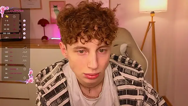 Snapshot of crisp1n chatting on 17, 2, 2026 crisp1n online show from 17, 2, 2026