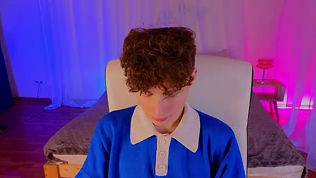 crisp1n online show from 9, 11, 2025