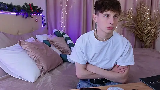 crisp1n online show from 15, 12, 2025