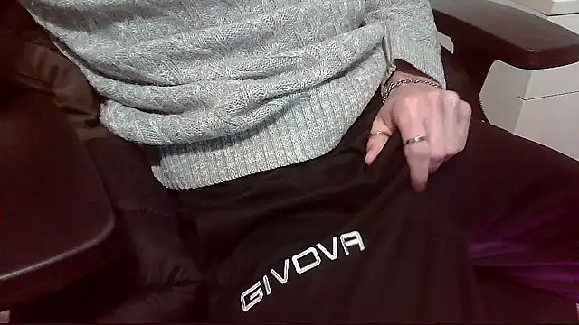 Snapshot of topg84 chatting on 5, 2, 2026 topg84 online show from 5, 2, 2026