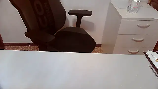 Snapshot of topg84 chatting on 11, 1, 2026 topg84 online show from 11, 1, 2026